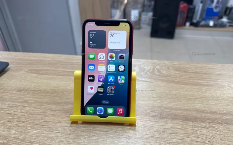 Apple iPhone 11 4/64 ГБ