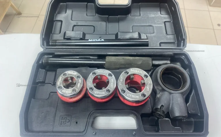 Инструмент Mirax нарезчик резьбы