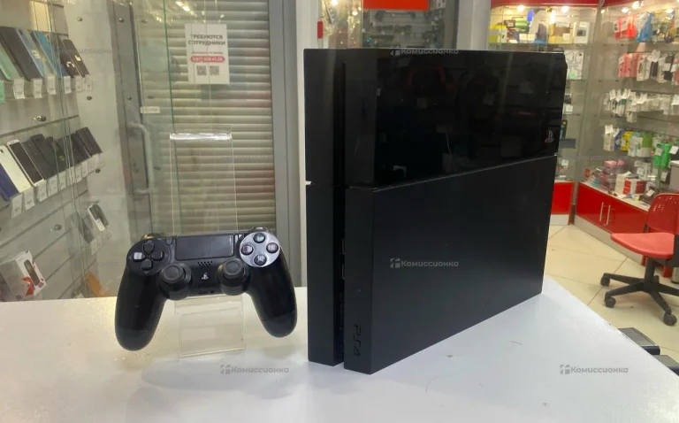 Приставка  PlayStation 4 Fat 500gb