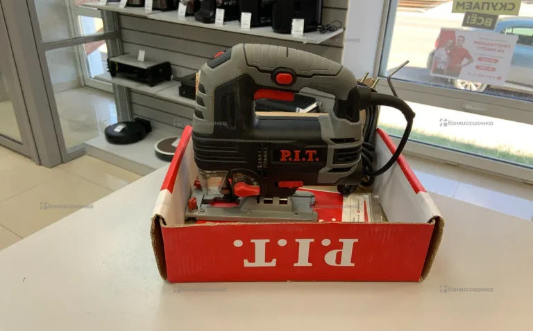 Электролобзик P.I.T. PST70-C1