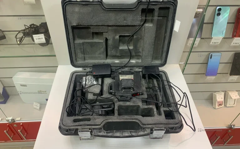 лазерный дальномер Crown CT44065