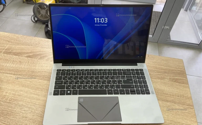 Ноутбук  gerumi E159