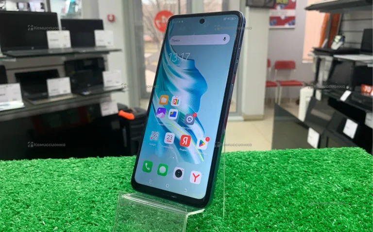 Tecno Spark 20 8/128 ГБ