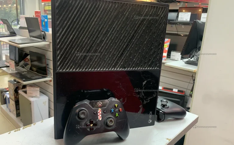 Приставка Xbox One 500Gb