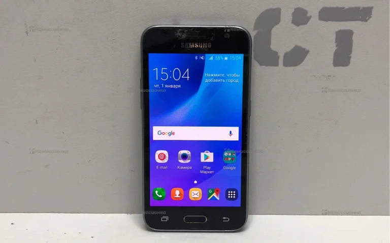 Samsung Galaxy J1 1/8 ГБ