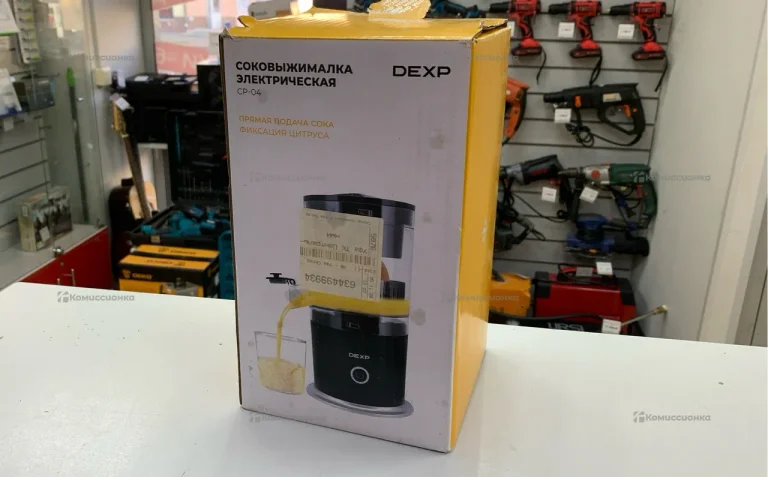 Электрическая соковыжималка Dexp CP-04