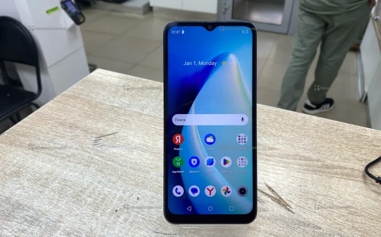 Realme C33 4/64 ГБ