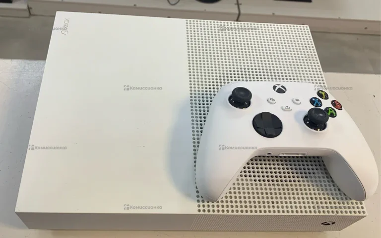 Приставка  Xbox one s 1тб без дисковода