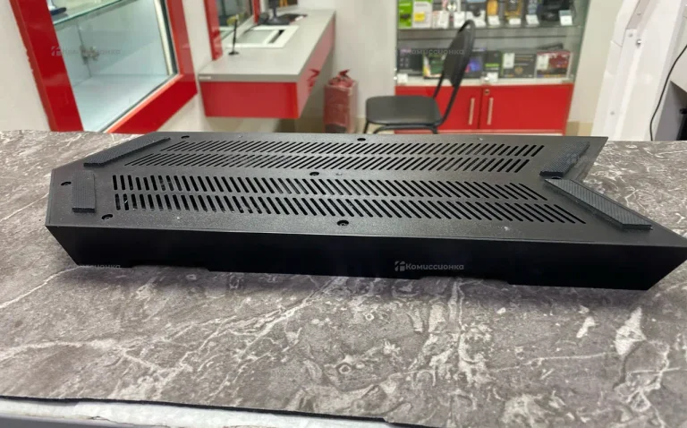 Sony охлаждающая станция с зарядкой для джойстиков