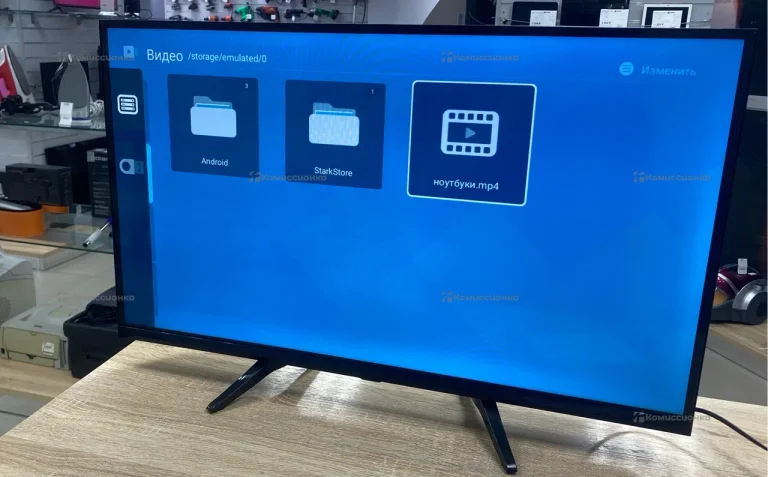 Телевизор  smart tv 32uq70