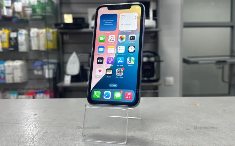 Apple iPhone 11 4/64 ГБ