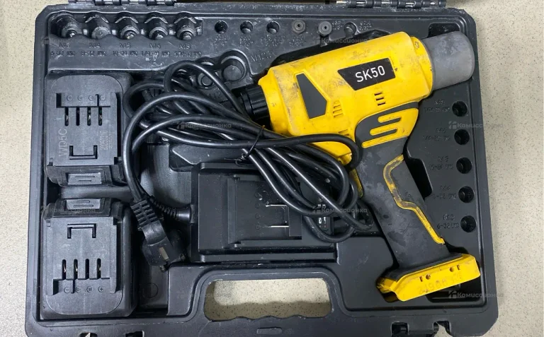 Аккумуляторный заклепочник Skytools SK50