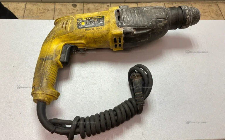 Перфоратор SDS-plus Stanley Fatmax FMER524K