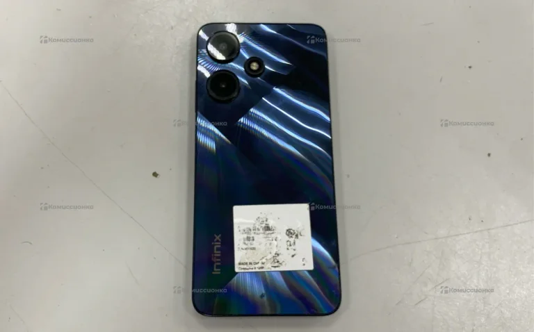 Infinix Hot 30i 4/64 ГБ