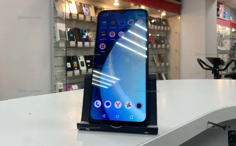 Realme C33 4/128 ГБ