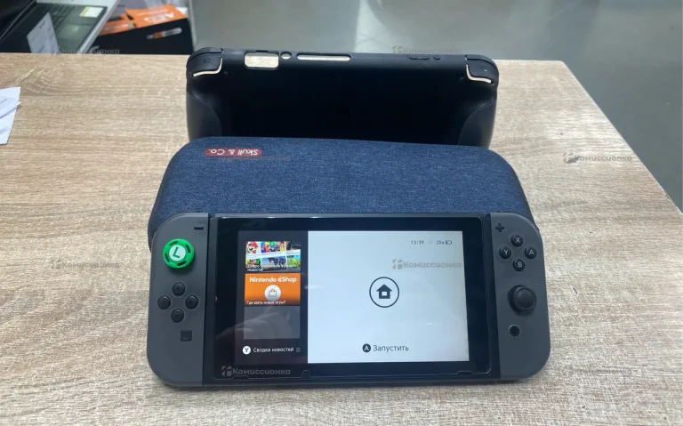Nintendo Switch (HAC-001)
