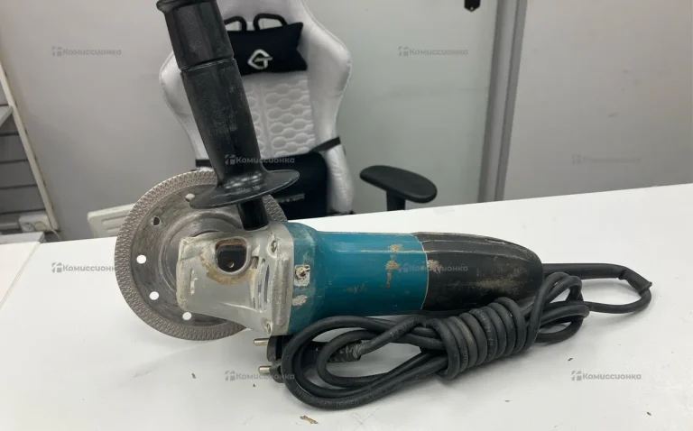 УШМ makita GA5030