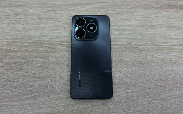 Tecno Spark 20 8/256 ГБ