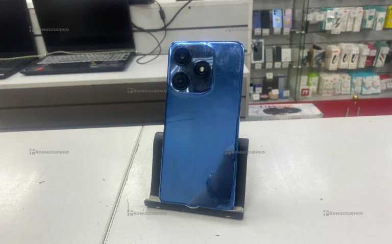 Tecno Spark 10C 4/64 ГБ