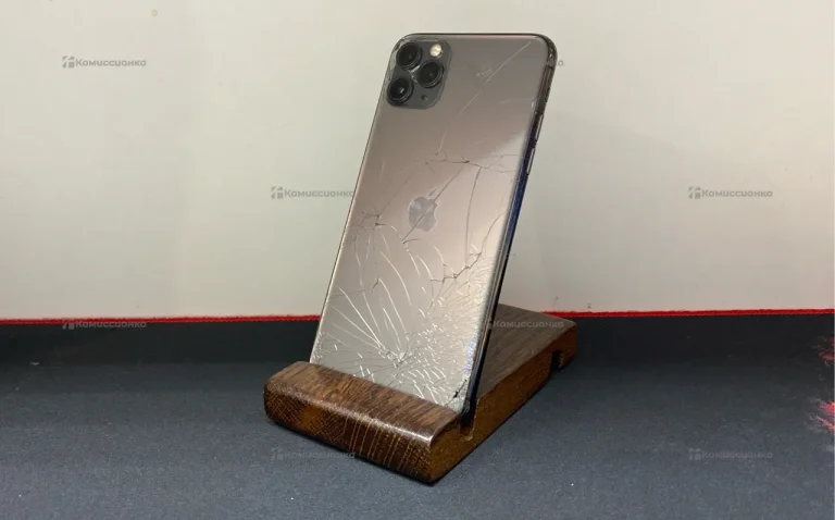 Apple iPhone 11 Pro Max 4/256 ГБ