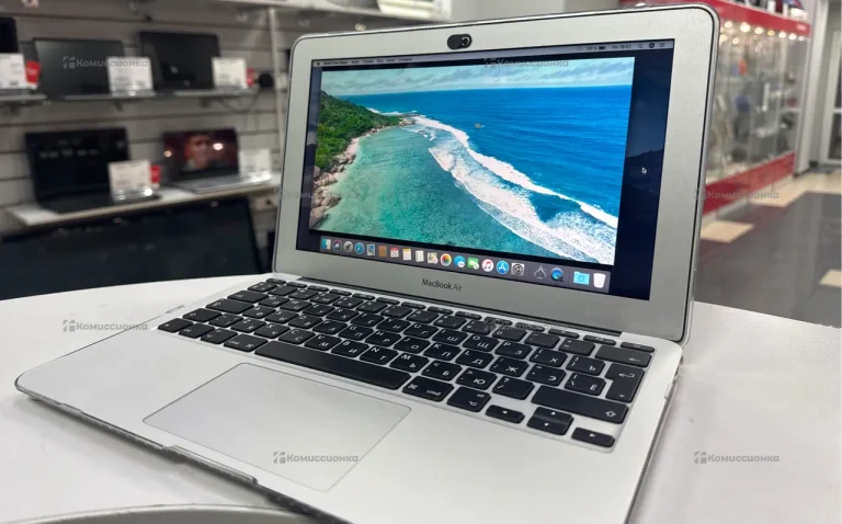 Ноутбук MacBook Air 2012 i5/4gb/128ssd