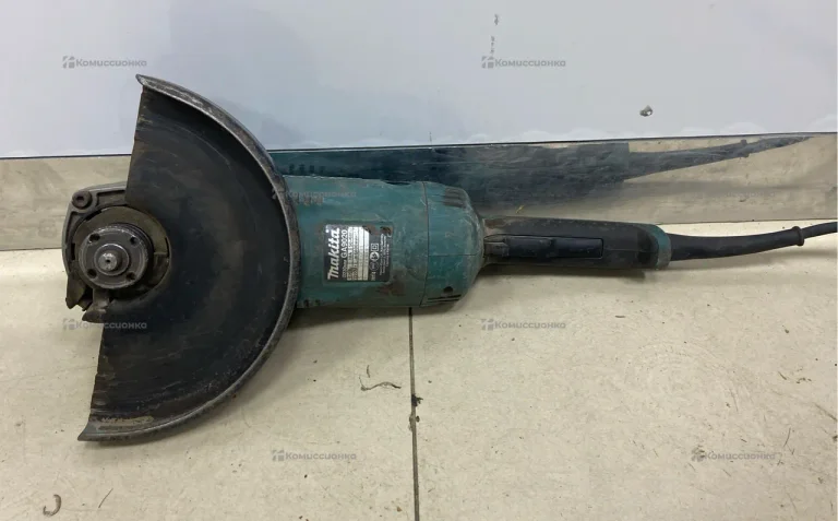 УШМ makita GA9020