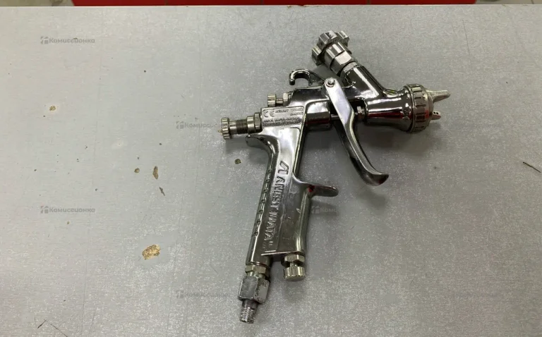 Краскопульт Anest iwatw LPH-300