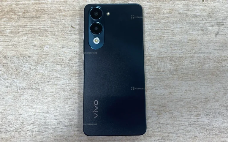 Vivo Y04 4/128 ГБ