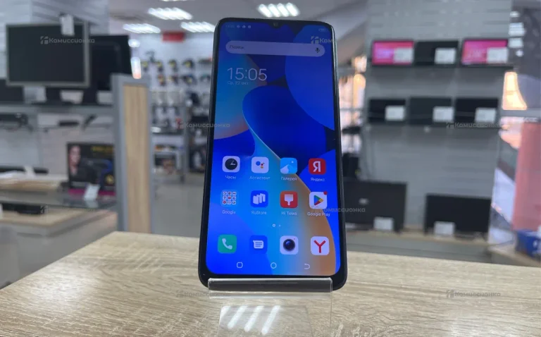 Tecno Spark 10C 4/64 ГБ