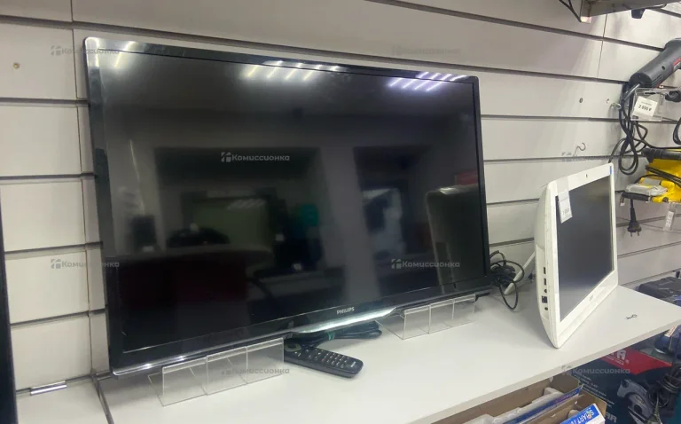 Телевизор Philips 32PFL4208T/60