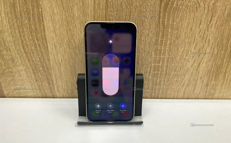 Apple iPhone 13 4/256 ГБ