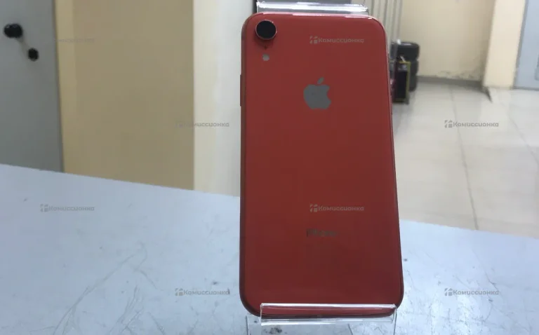 Apple iPhone XR 3/64 ГБ