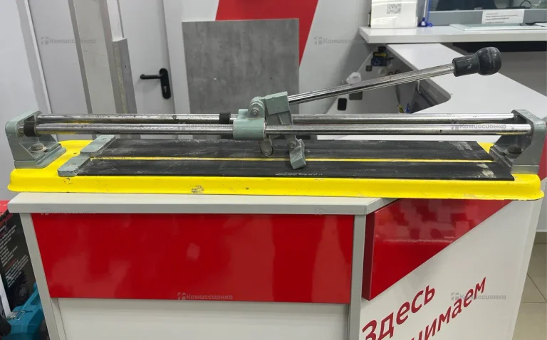 Ручной плиткорез