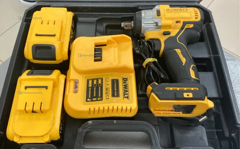 Аккумуляторный компактный гайковерт DeWALT