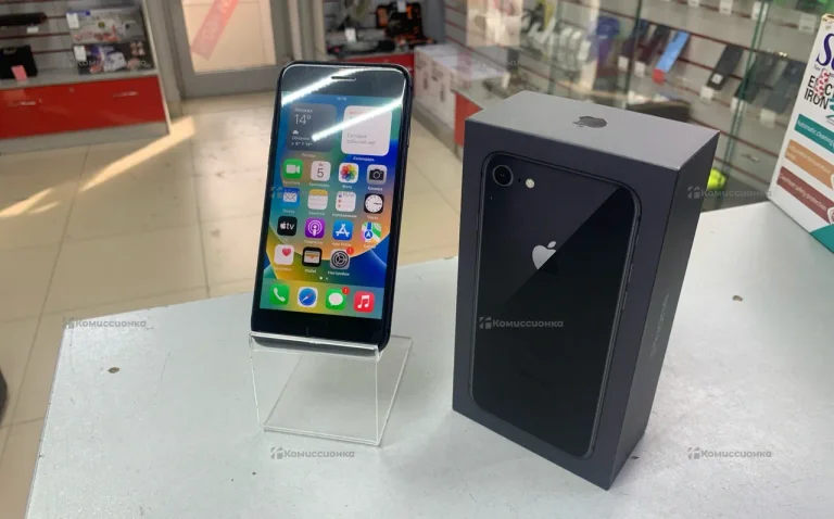 Apple iPhone 8 2/64 ГБ