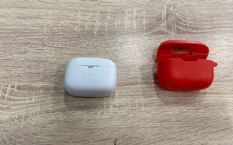 Наушники  JBL tune 230