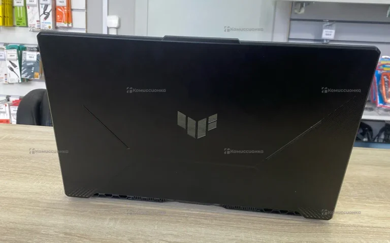 Ноутбук  ASUs tug gaming a17