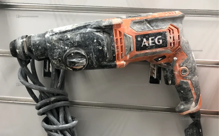 Перфоратор AEG KH 24 IE