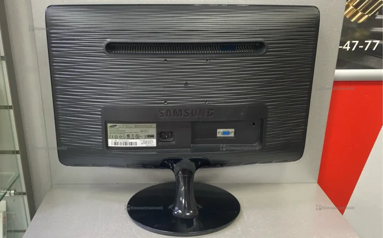 Монитор Samsung pu20ws