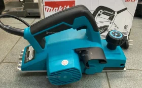 рубанок Makita.