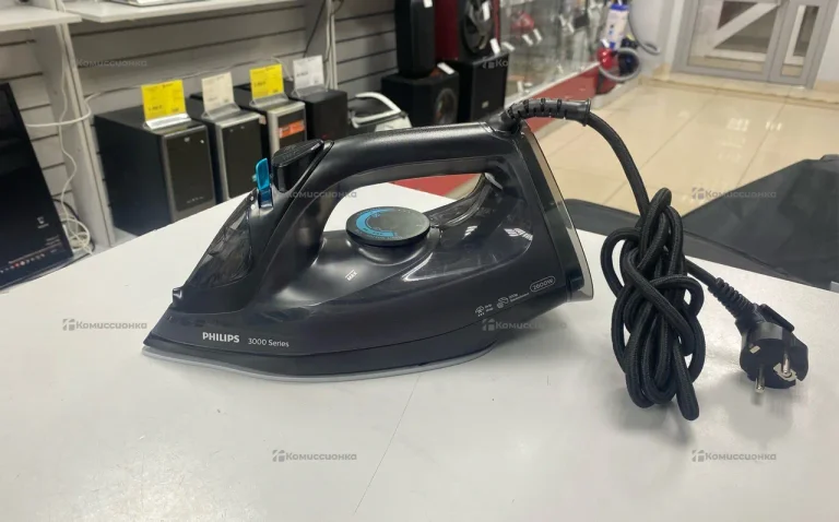 Утюг Philips DST3030