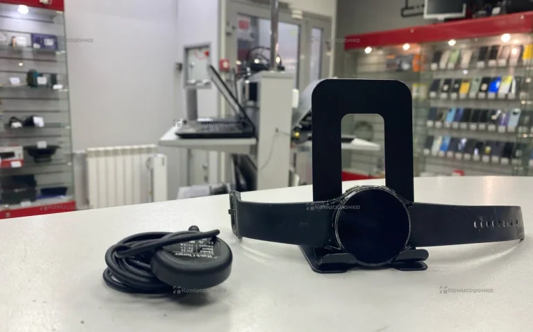 Часы  Galaxy Watch 4