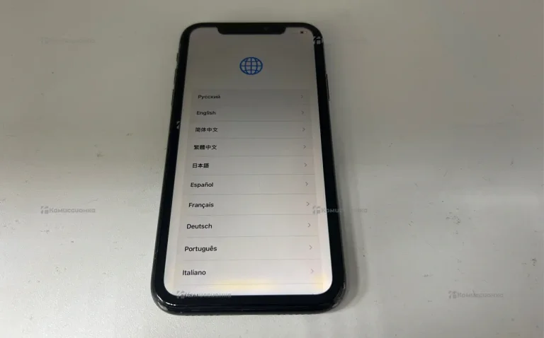 Apple iPhone XR 3/64 ГБ