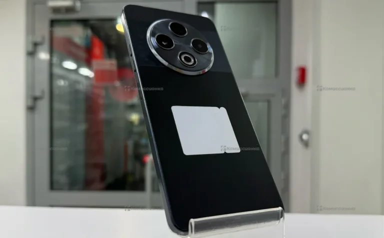 Tecno Spark 30 8/256 ГБ