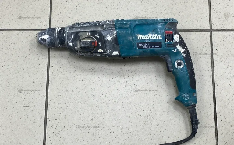 Перфоратор MAKITA HR2470 (реплика)