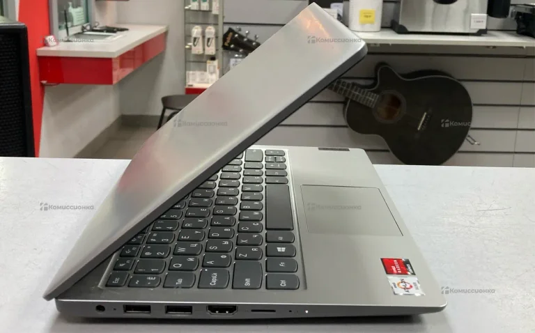 Ноутбук  Lenovo IdeaPad 1