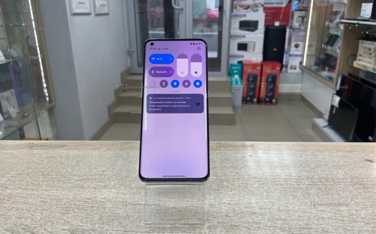 OnePlus 11 12/256 ГБ