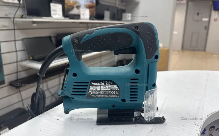 Электролобзик makita 4327