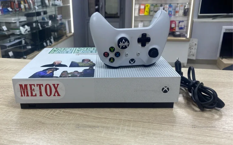 Приставка Xbox One S 500 ГБ