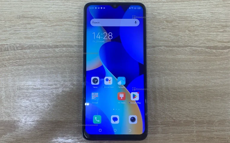 Tecno Spark 10C 4/64 ГБ